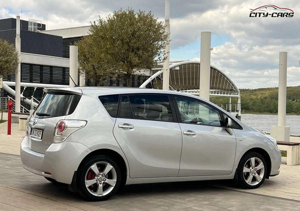 Toyota Verso cena 36900 przebieg: 163000, rok produkcji 2012 z Pruchnik małe 704